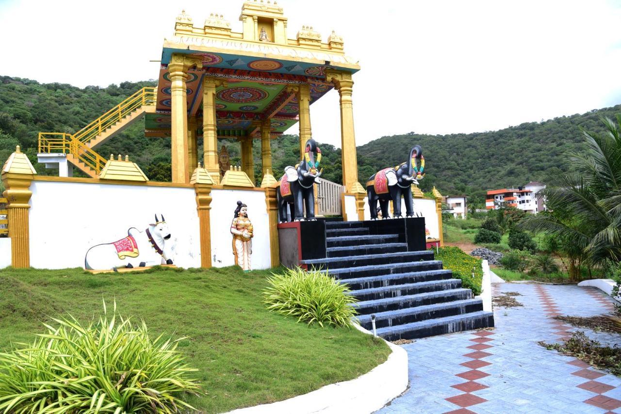 Nirvana Holistic Living Varagampadi Exterior photo